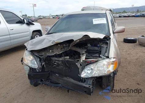 2005 Toyota Corolla Le z USA, uszkodzony, nr VIN 1NXBR30E05Z377323